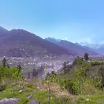 Treebo Manali Retreat