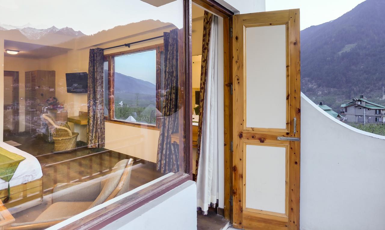 Treebo Retreat Hotel
